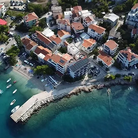 Pensión Meri Promajna
